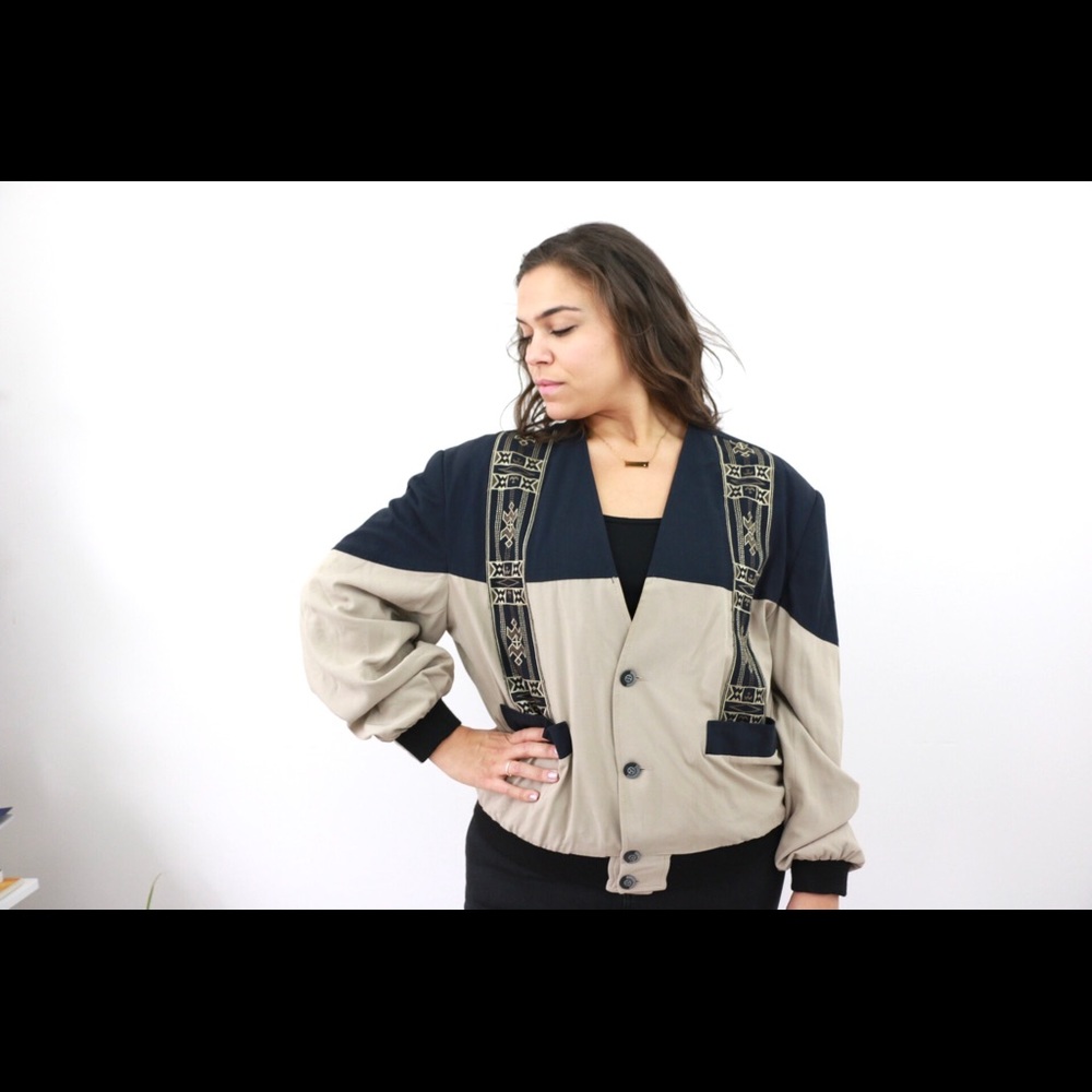 🎉SOLD🎉Retro Vintage Unisex Jacket